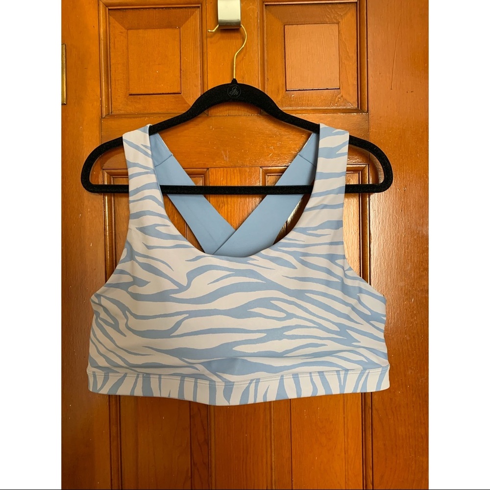 Old Navy Periwinkle Zebra Print Powersoft Sports Bra